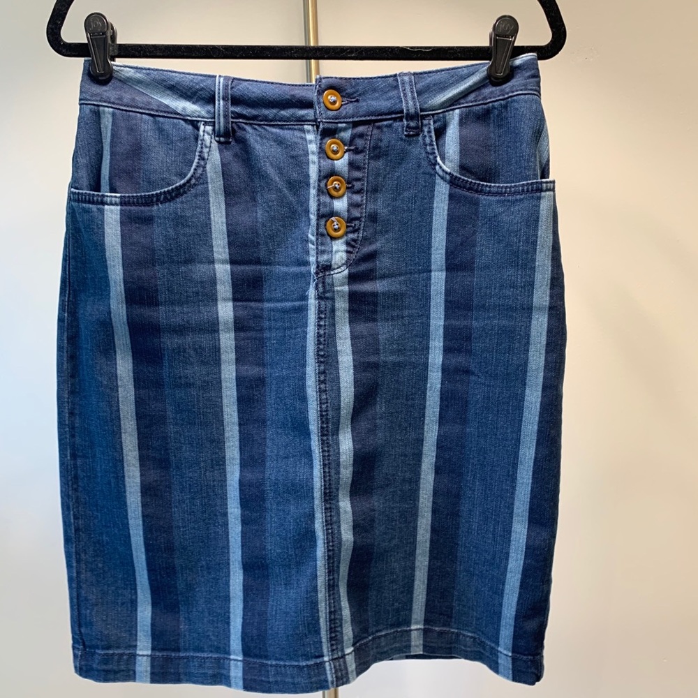 Denim Skirt with Stripes